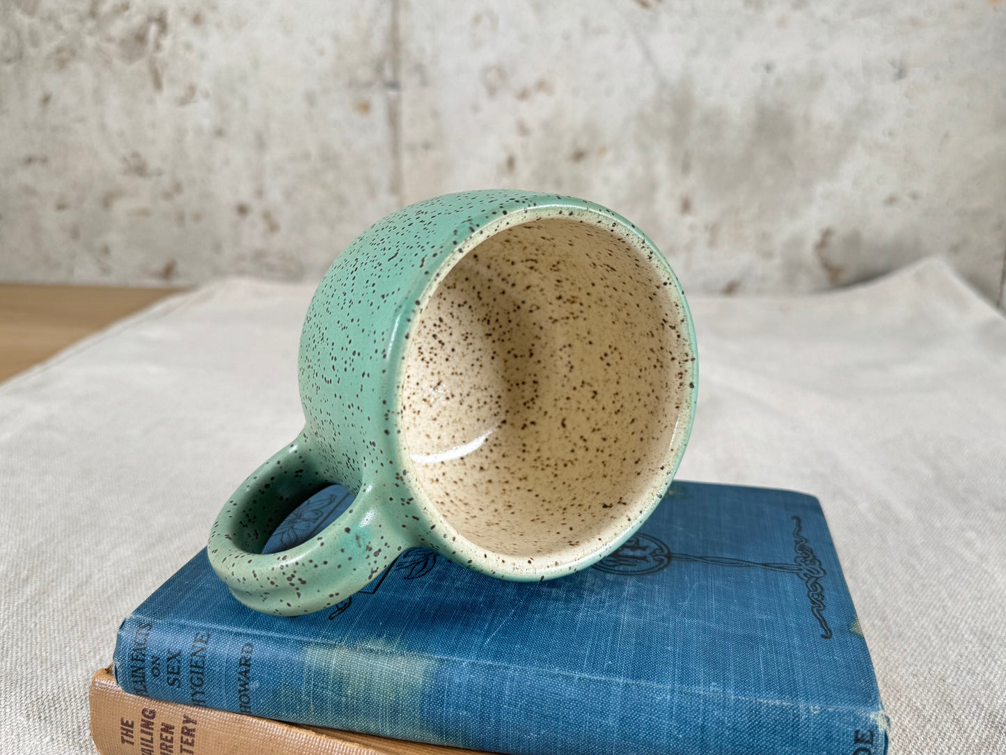 12 oz Coffee Mug, Matte Green
