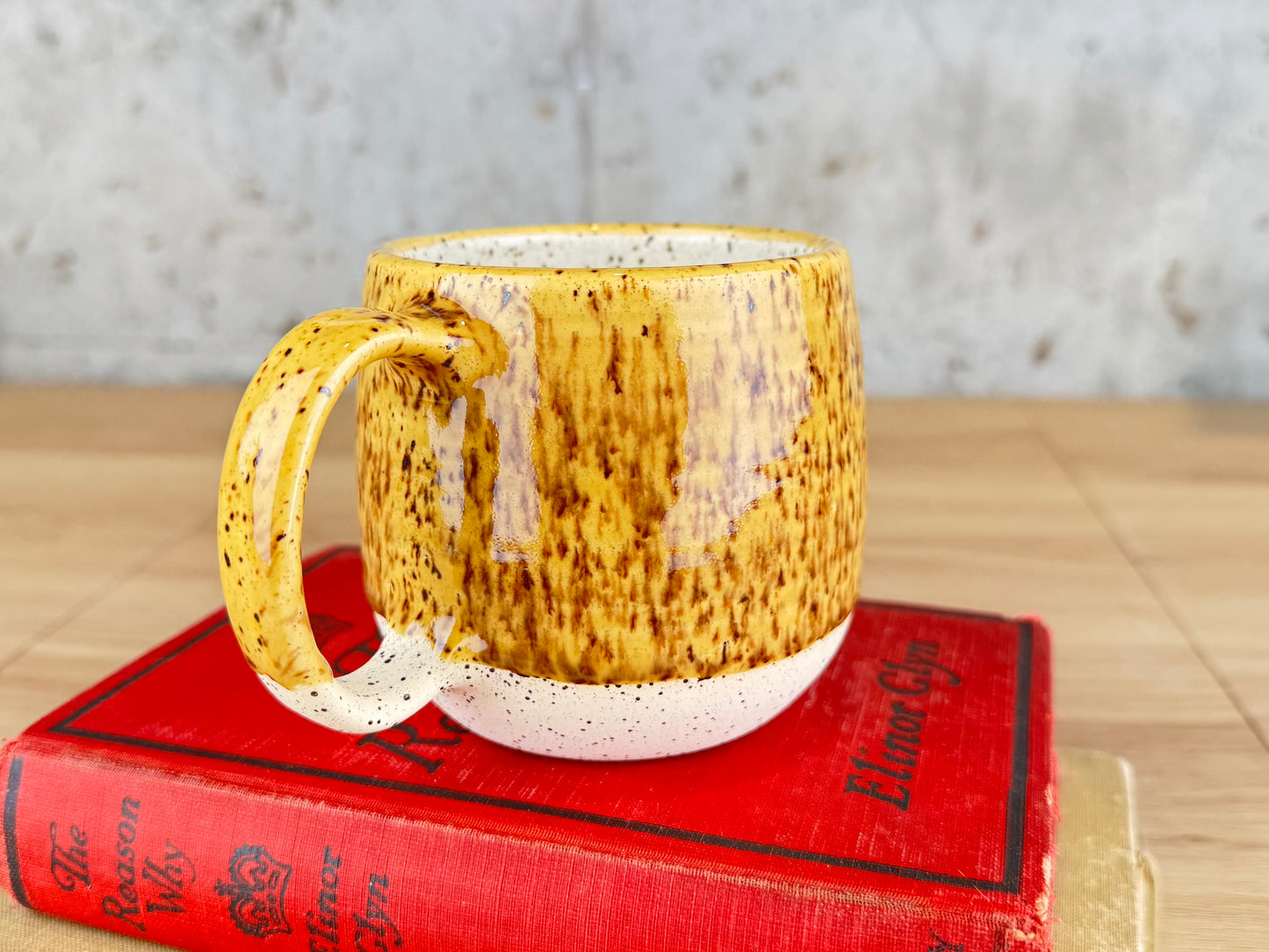 14oz Coffee Mug, Honey Gold