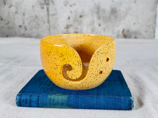 Yarn Bowl, Yellow
