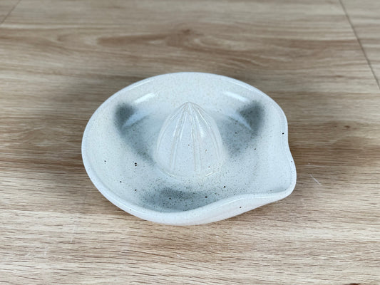 Juicer, Eggshell White
