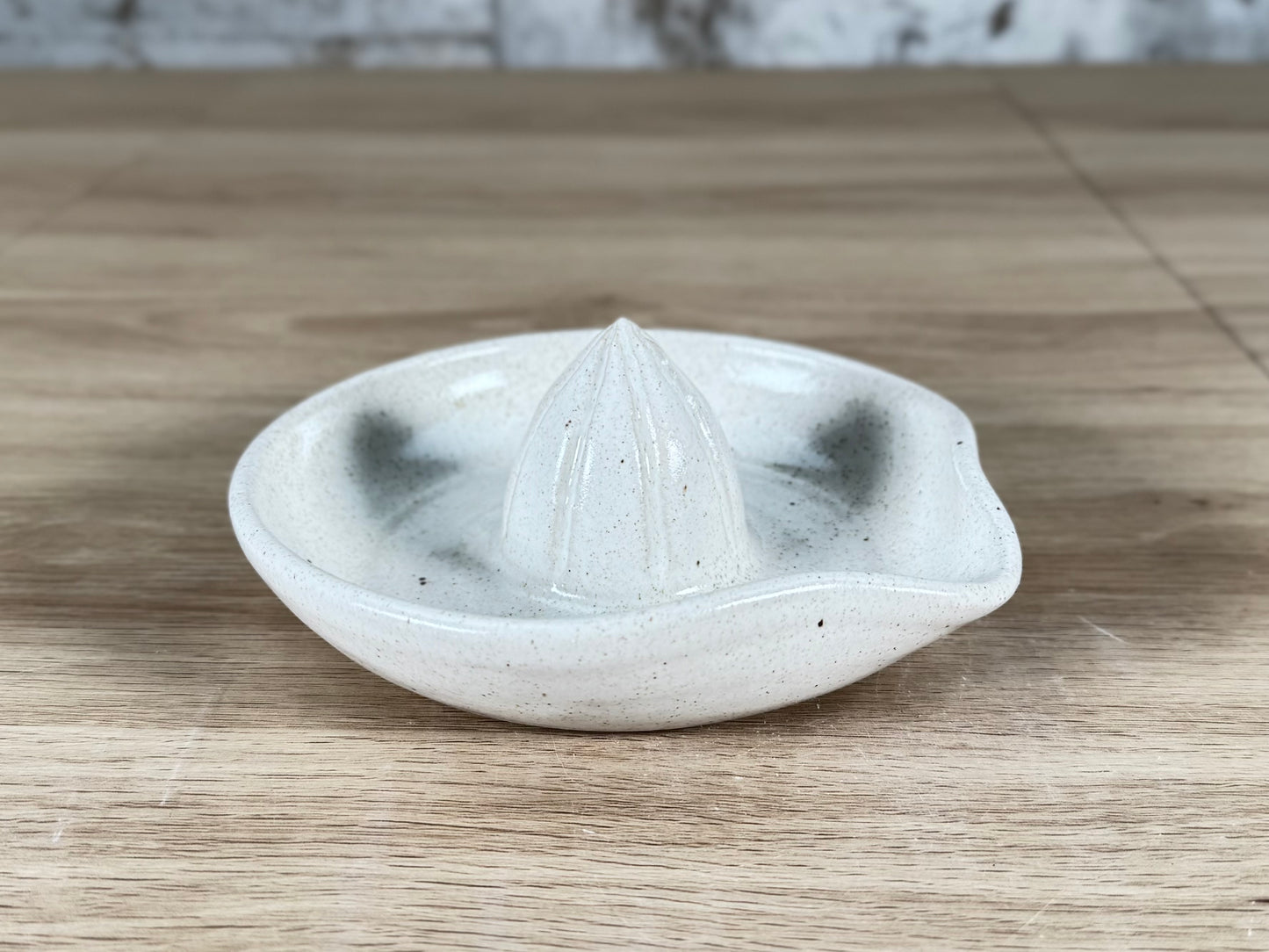 Juicer, Eggshell White