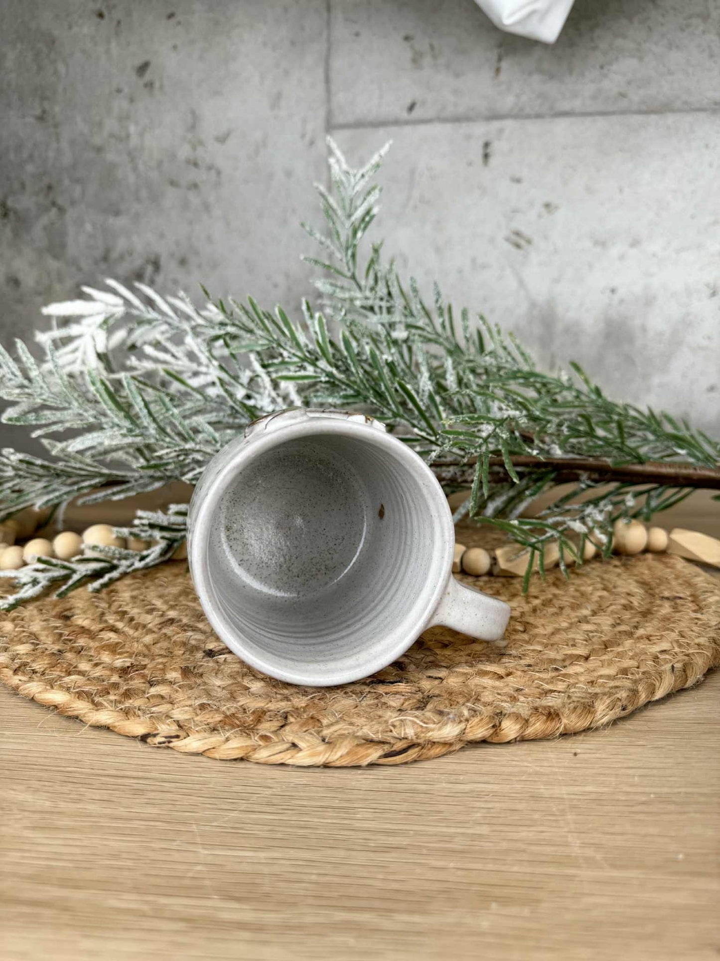 12oz White and Gold Holiday Mug