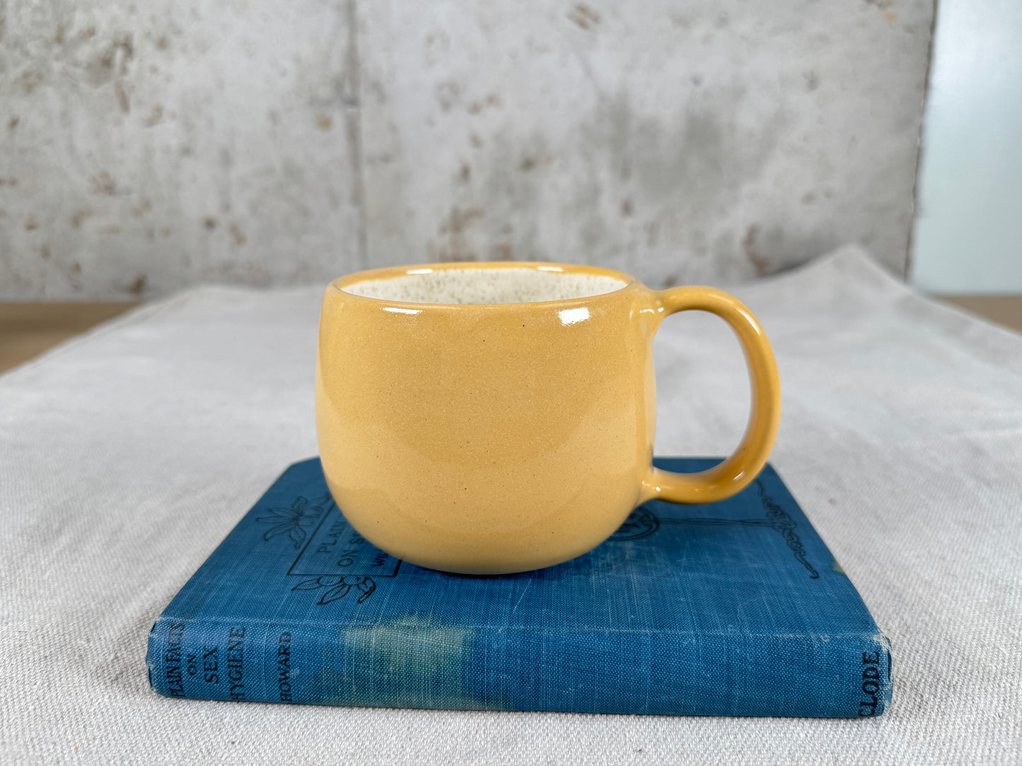 12 oz Coffee Mug, Yellow