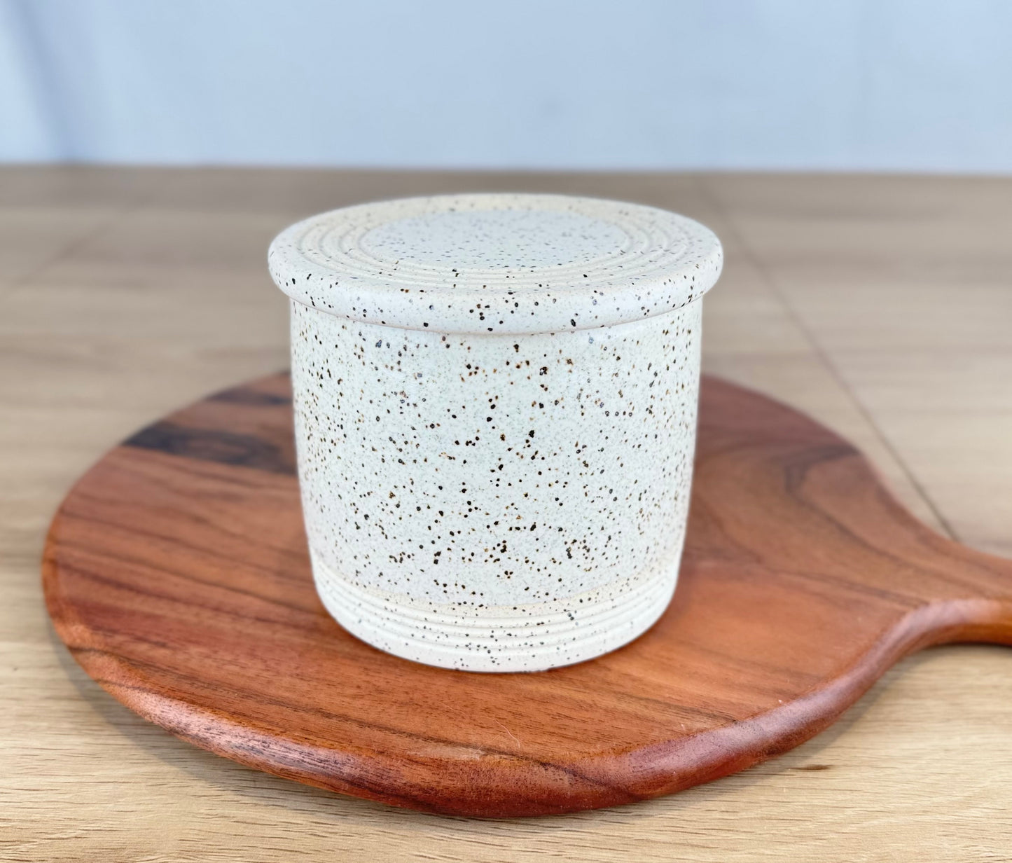 Butter Keeper, Eggshell White Speckle