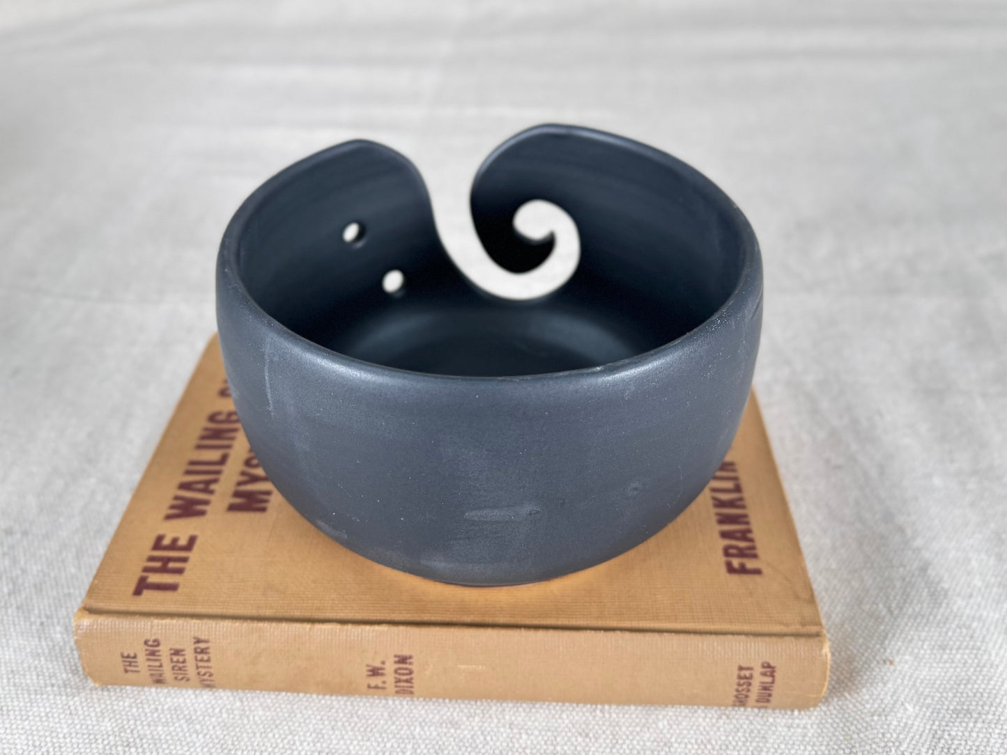 Yarn Bowl, Matte Black
